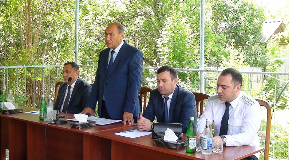 vidadi-isayev-seyyar-qebul-kechirib-2