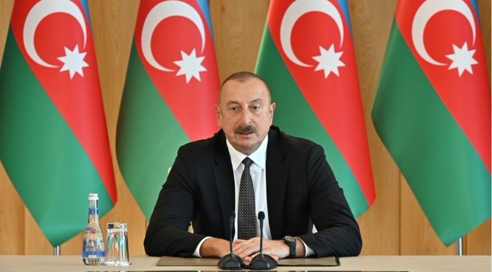 prezident-ilham-eliyev-azerbaycan-xalqi-haqli-olaraq-muslum-maqomayevle-fexr-edir