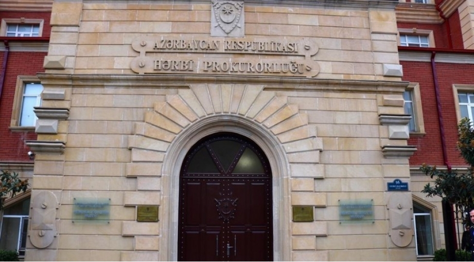 herbi-prokurorlugun-4-emekdashi-mesuliyyete-celb-olunub