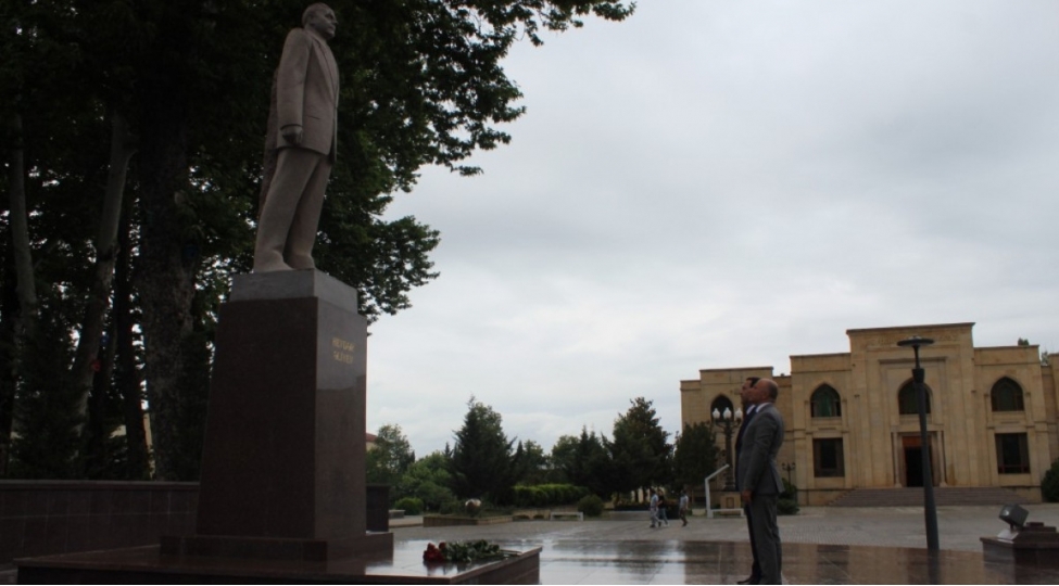 medeniyyet-naziri-ismayillida-medeniyyet-muessiselerinin-fealiyyeti-ile-tanish-olub