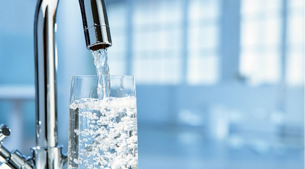 su-depressiyadan-qoruyur