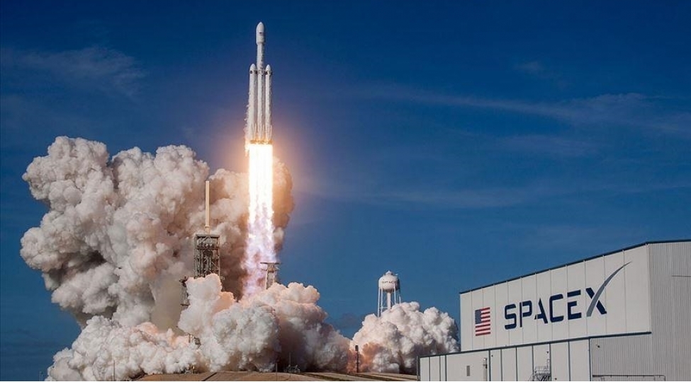 spacex-shirketinin-raketi-20-starlink-peykini-orbite-chixarib