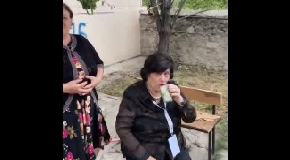 shusha-sakini-jurnalistleri-dovgaya-qonaq-etdi-video