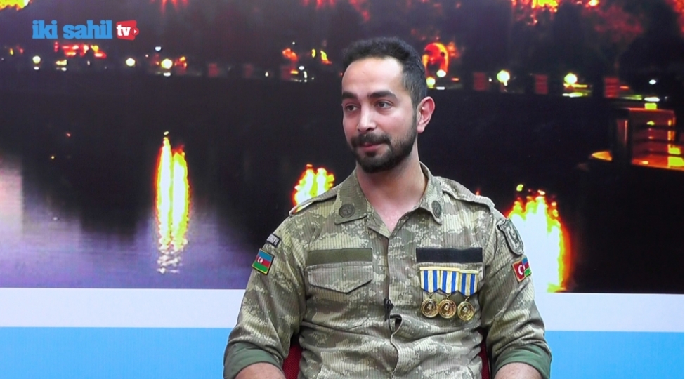 eshref-quliyev-en-heyacan-kechirdiyim-an-doyushler-zamani-aile-uzvlerinden-gelen-zengler-idi-video