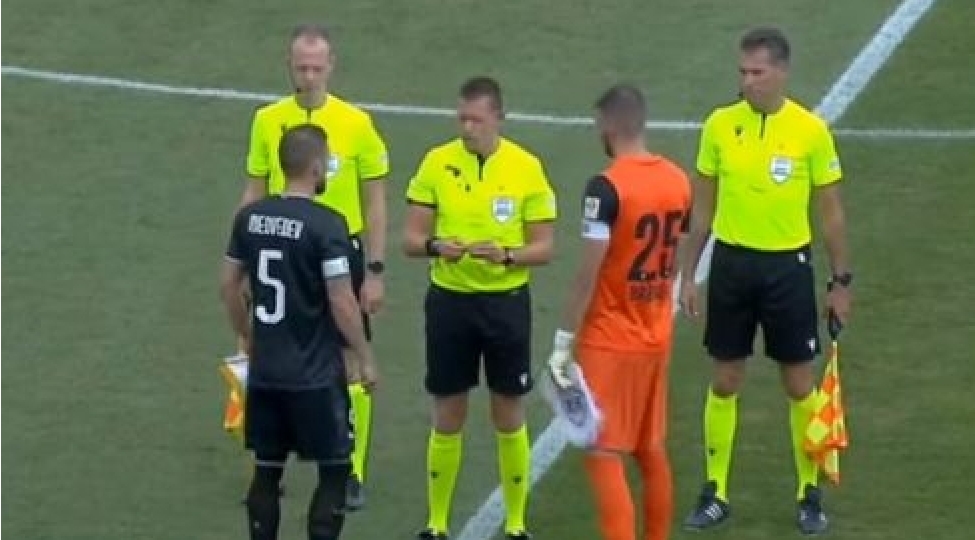 qarabag-novbeti-merheleye-bele-adladi-video