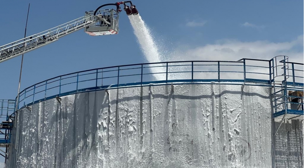 fhn-shirvan-ocl-shirketinin-merkezi-chenler-parkinda-yangin-taktiki-telim-kechirib-video