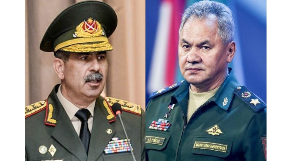 azerbaycan-respublikasinin-mudafie-naziri-ile-rusiyali-hemkari-arasinda-telefon-danishigi-olub