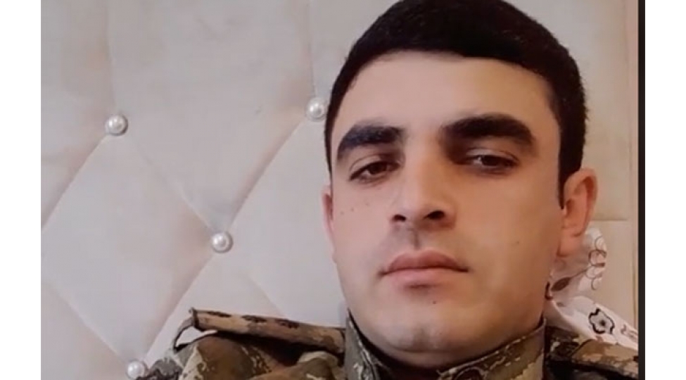 mudafie-nazirliyi-sosial-shebekede-ozunu-zabit-kimi-teqdim-eden-esgerle-bagli-achiqlama-yayib