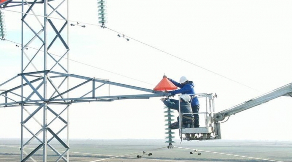 celilabadin-iki-kendinde-elektrik-shebekesi-yeniden-qurulur-video