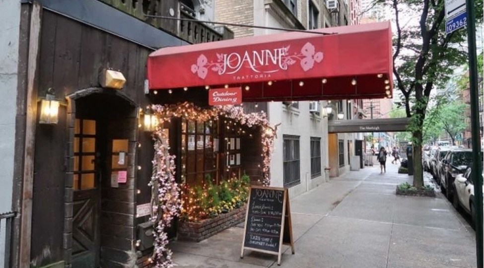 meshhurlarin-biznes-eylencesi-foto