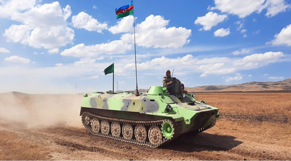 artilleriya-ateshinin-ustalari-musabiqesinde-sinaq-atishlari-icra-edilib-foto