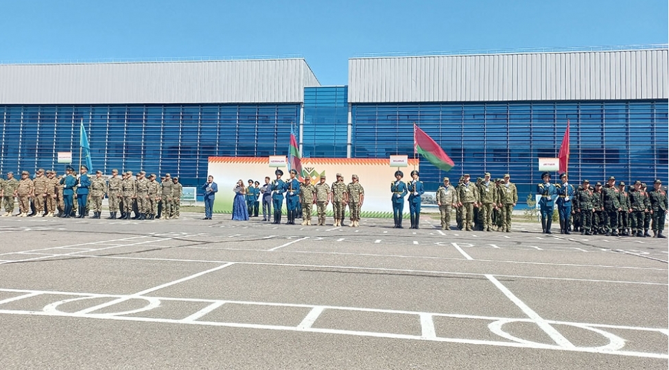 artilleriya-ateshinin-ustalari-musabiqesinin-achilish-merasimi-kechirilib