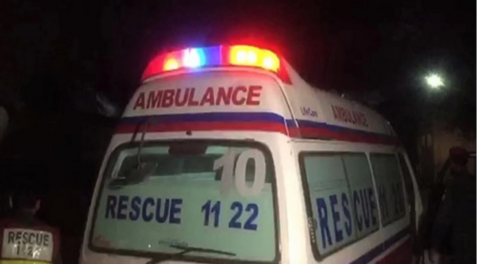 pakistanda-agir-yol-qezasinda-azi-bash-verib