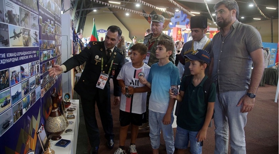 beynelxalq-ordu-oyunlari-2022-yarishlarinda-azerbaycan-pavilyonu-boyuk-maraq-dogurur