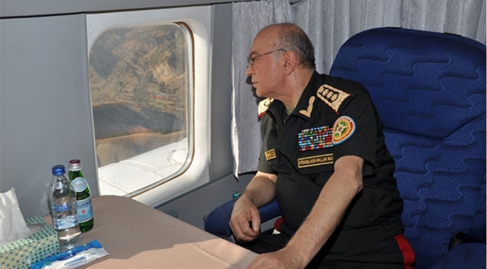 nazir-yangin-bash-vermish-erazilere-helikopterle-baxish-kechirib-video