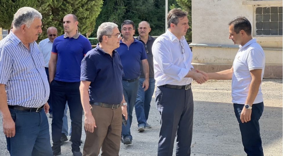 qarabag-iqtisadi-rayonunda-yerleshen-serseng-su-anbarina-baxish-kechirilib