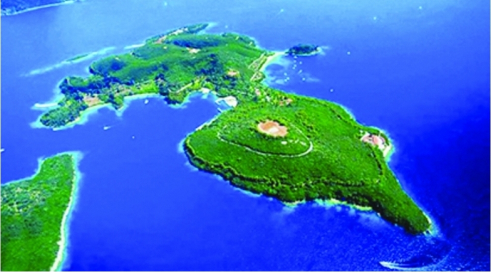 esl-sevgi-ele-bir-ilahi-quvvedir-ki