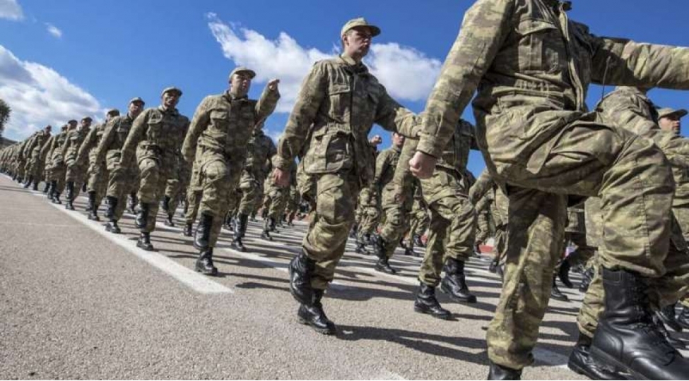 chagirishchilarin-ve-herbi-vezifelilerin-herbi-qeydiyyatinin-aparilmasi-qaydasi-deyishib