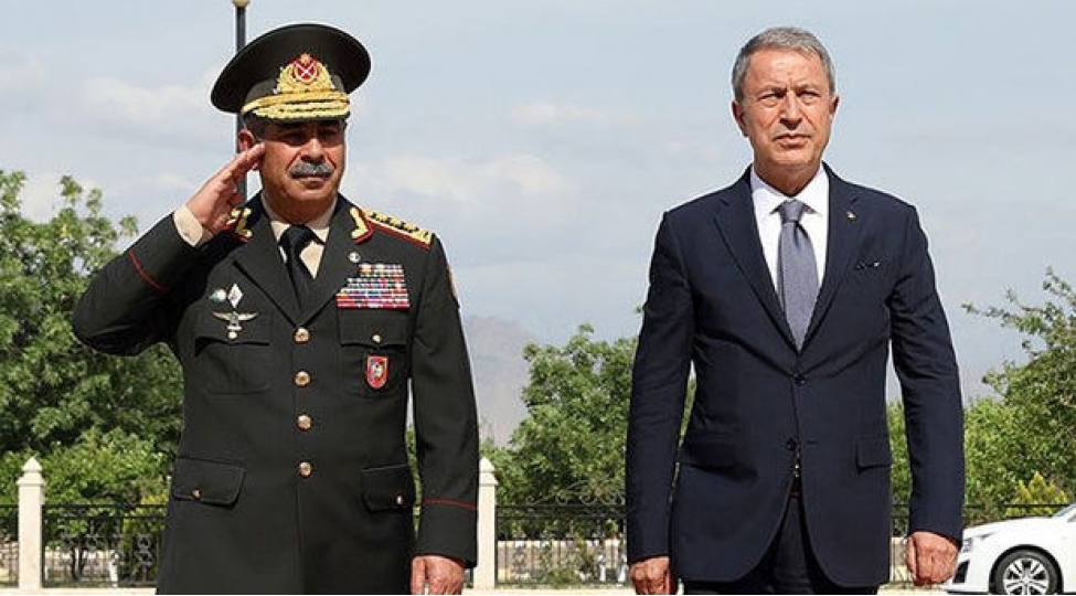 zakir-hesenov-hulusi-akara-bashsagligi-verib-2