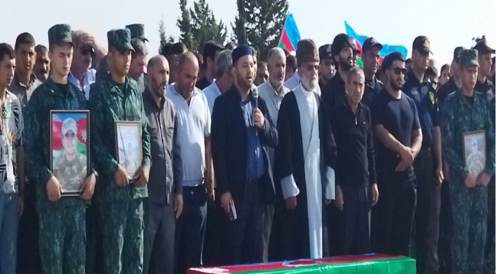 shehid-rafail-fetullayev-neftchalada-defn-olunub