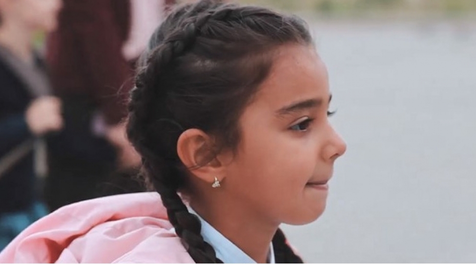 nazir-6-yashli-xedicenin-videosunu-paylashib-video