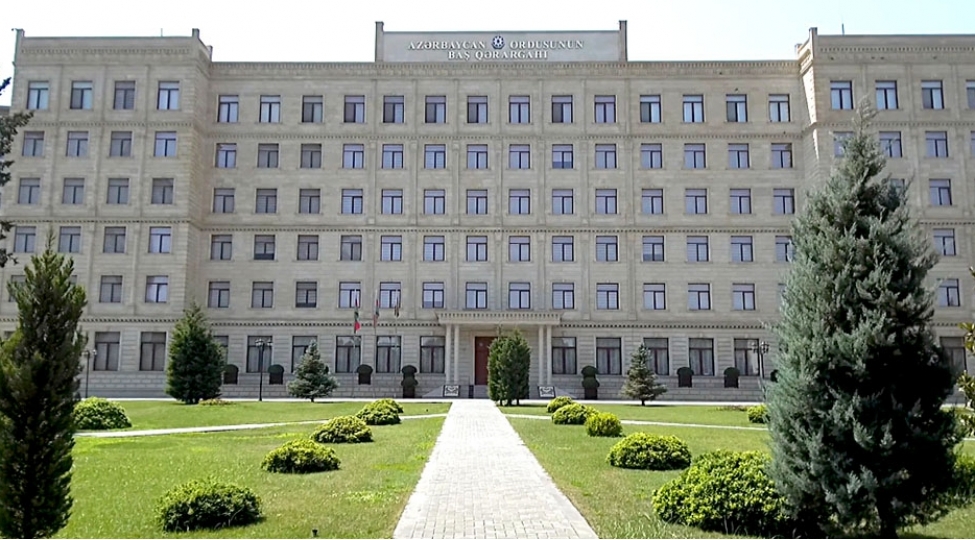 azerbaycan-ve-turkiyenin-bash-qerargah-reisleri-arasinda-telefon-danishigi-olub