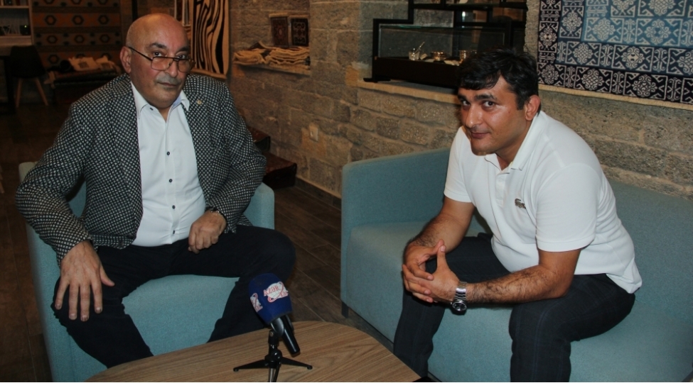 rami-meir-azerbaycan-xalchalari-dunya-bazarinda-senet-eserleri-kimi-deyerlendirilir
