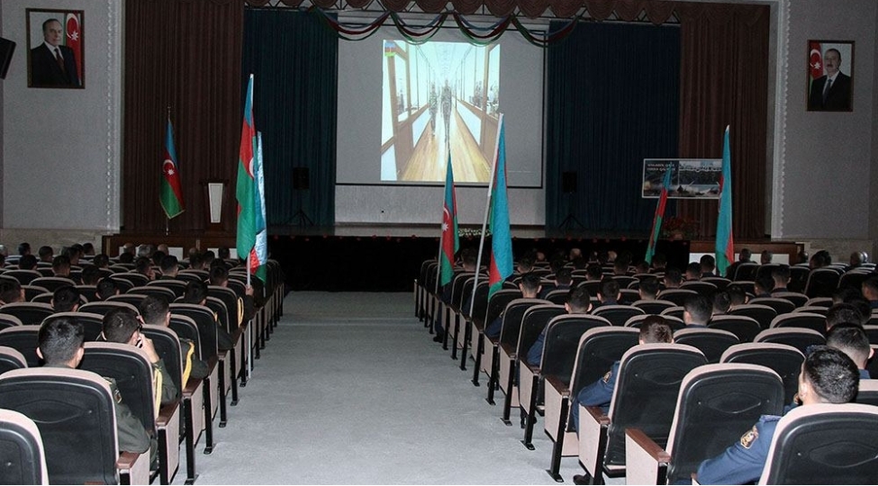 anim-gunu-ile-elaqedar-azerbaycan-ordusunda-silsile-tedbirler-kechirilib