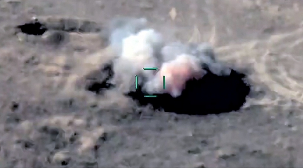 son-saatlarda-dushmenin-daha-sekkiz-doyush-texnikasi-mehv-edilib-30-sentyabr-2020-ci-il-1722