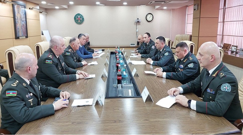 azerbaycan-gurcustan-herbi-emekdashliginin-genishlendirilmesi-muzakire-olunub-foto