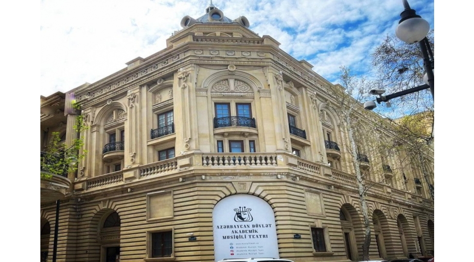akademik-musiqili-teatr-oktyabr-repertuarini-achiqlayib