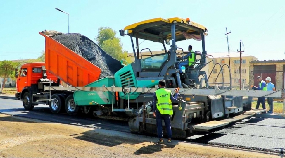 neftchalada-4-yashayish-menteqesini-elaqelediren-yollarin-yeniden-qurulmasi-davam-edir-fotovideo