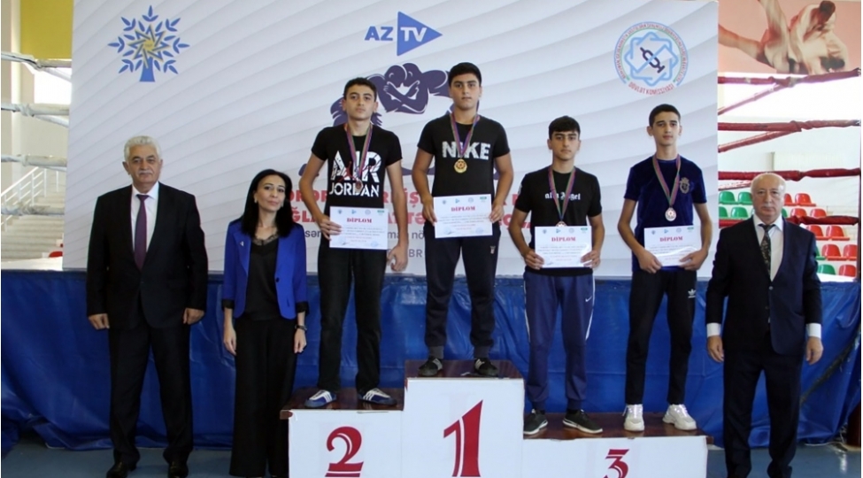 zererli-verdishlere-yox-de-saglam-heyat-terzini-sech-adli-serbest-gulesh-uzre-turnir-kechirilib-fotovideo