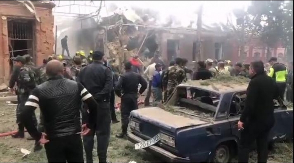 gence-sheheri-ermenistan-erazisinden-ateshe-meruz-qalib-4-oktyabr-2020-1114