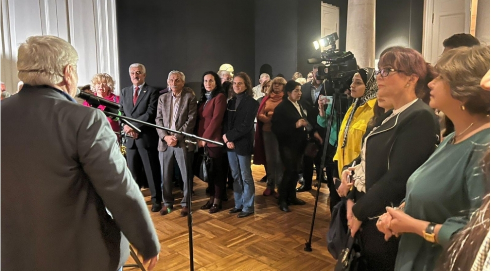 moskvada-sovet-dovrunun-azerbaycan-heykelterashliginin-sergisi-achilib