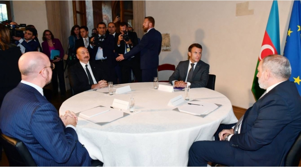 praqa-gorushunun-neticeleri-aztv-de-muzakire-edilib