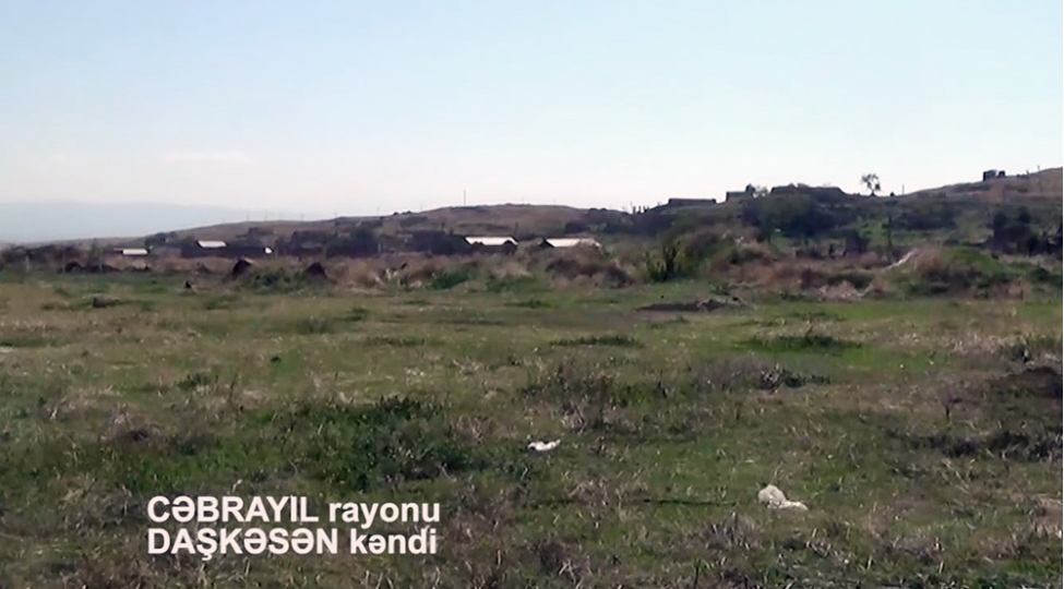 cebrayil-rayonunun-ishgaldan-azad-olunan-dashkesen-kendinin-videogoruntusu-11-oktyabr-2020-1622