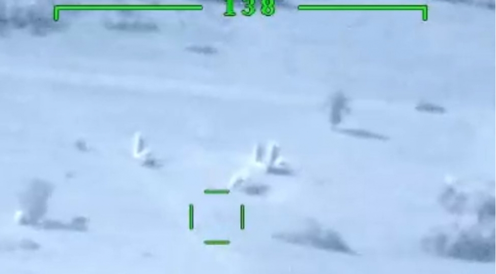 dushmenin-s-300-zenit-raket-kompleksi-mehv-edilib-17-oktyabr-2020-1147