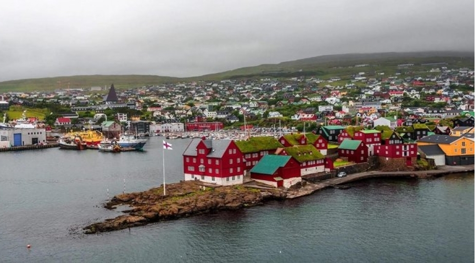 yalniz-18-adasinda-real-heyat-var-foto