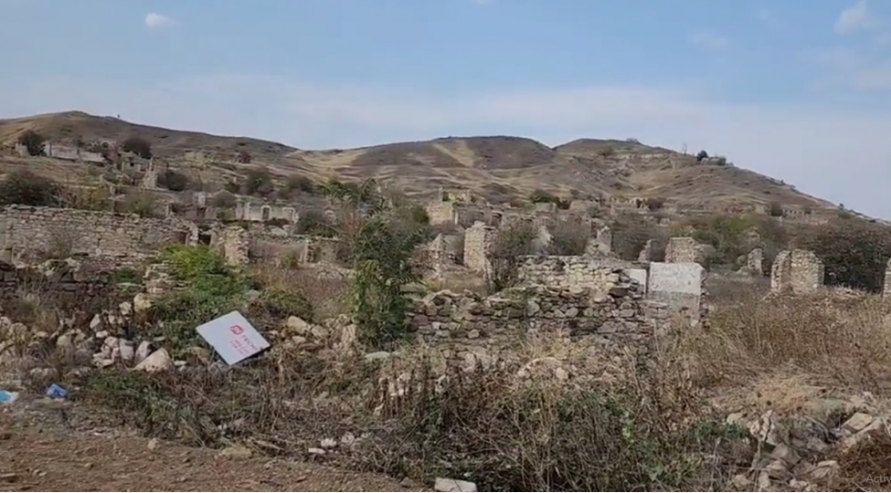 hikmet-haciyev-cebrayildan-ermeni-vandalligini-eks-etdiren-paylashim-edib