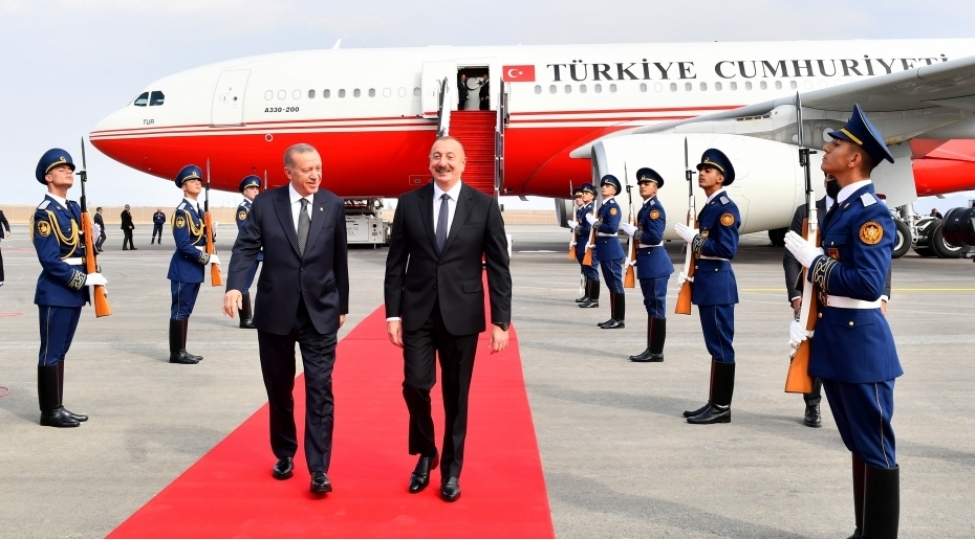 ancaq-siz-ki-keseceksiniz-qizildan-da-qiymetlidir-video