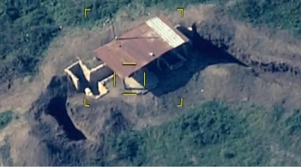 aviasiya-zerbeleri-neticesinde-dushmenin-artilleriya-bolmeleri-ve-komanda-menteqesi-mehv-edilib-23-oktyabr-2020-2347