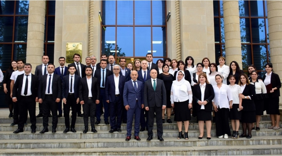 nazir-masallida-medeniyyet-muessiselerinin-fealiyyeti-ile-tanish-olub-foto