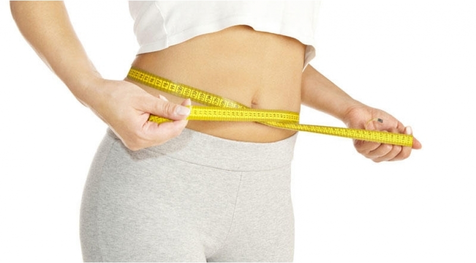 sodaayran-ve-limonla-qarindaki-piyleri-eritmek