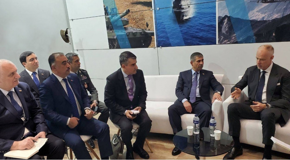 azerbaycan-macaristan-herbi-emekdashligi-muzakire-edilib