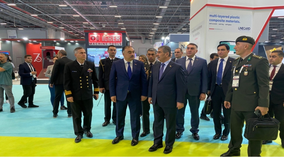 zakir-hesenov-turkiyede-kechirilen-saha-expo-sergisini-ziyaret-edib