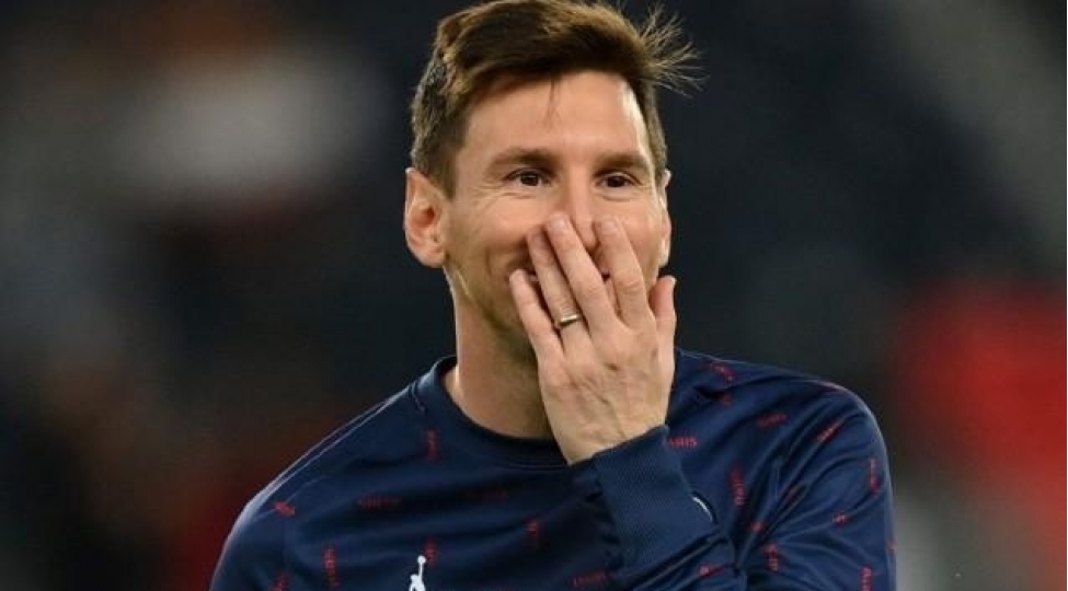 messinin-qolu-chl-de-en-yaxshi-sechildi-video-2