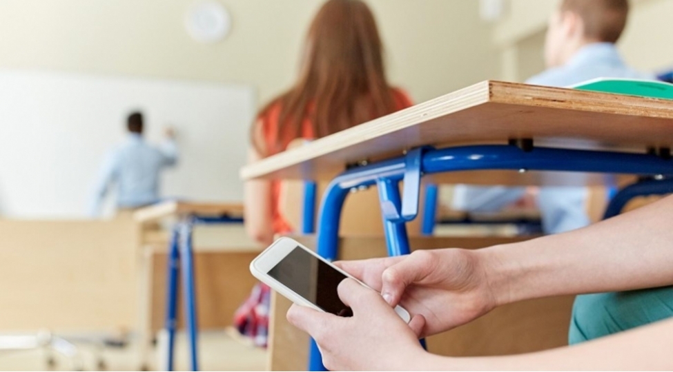 mekteblerde-qadagalar-teeccubludur-yoxsafoto