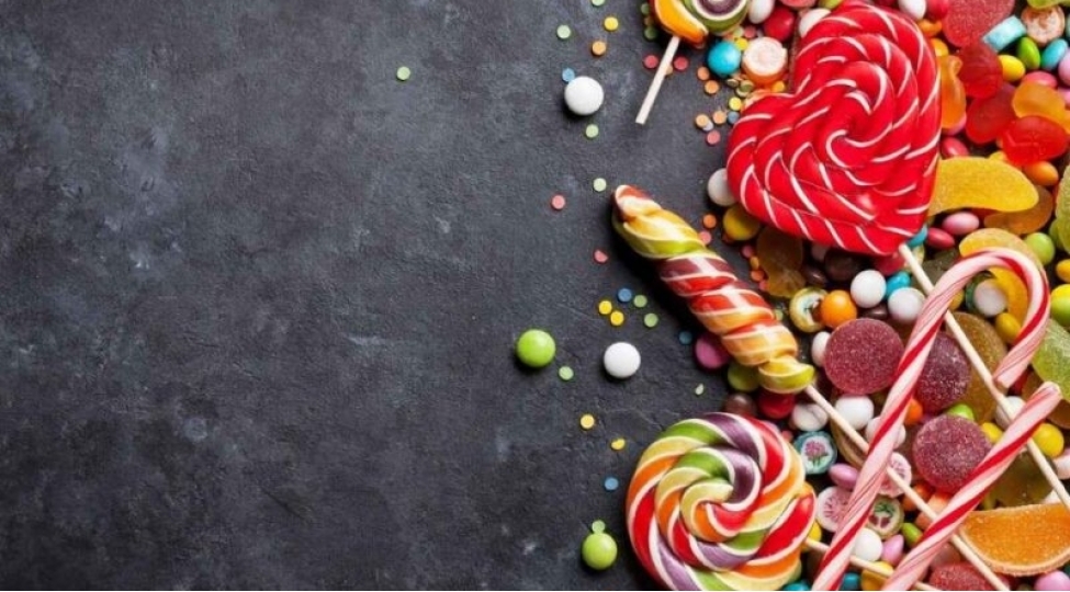 konfetler-ve-shokoladlar-nece-yaranib