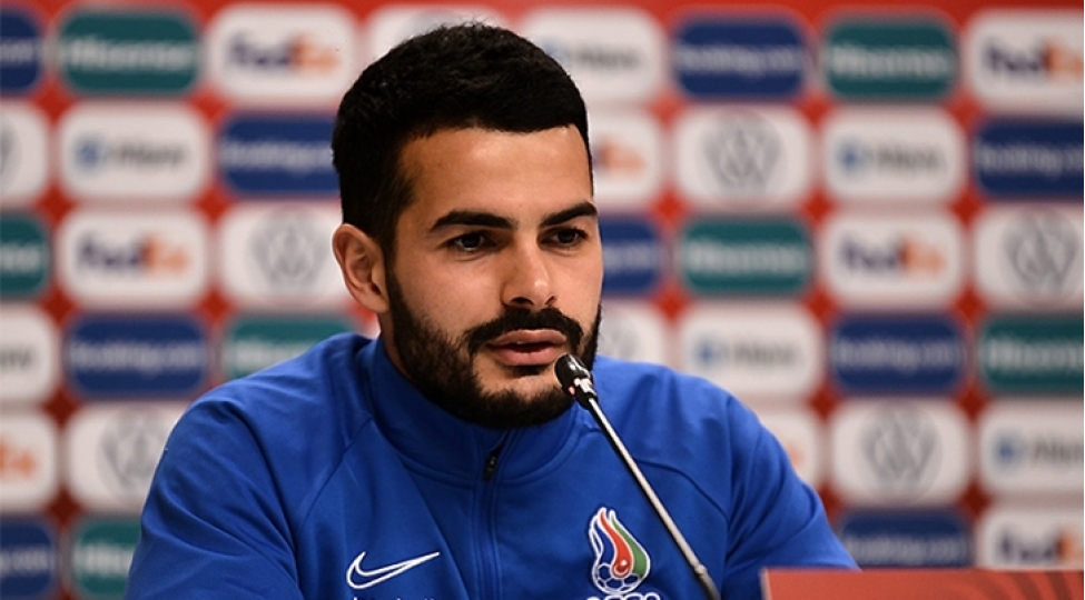 emin-mahmudov-azerbaycan-millisinin-tarixine-dushub